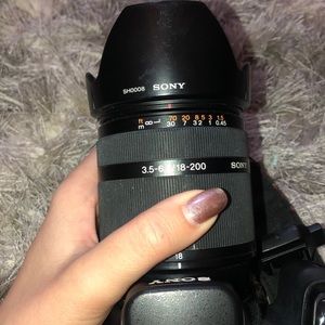 Sony3.5-6.3/ 17-200 lens